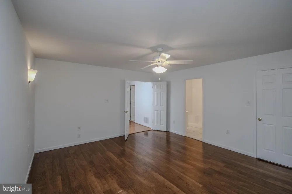 134 KELCAR DRIVE Summit Point, WV 25446