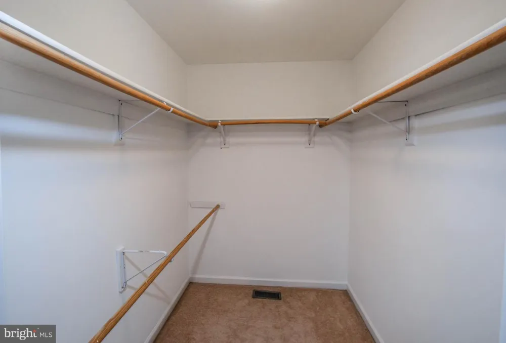 134 KELCAR DRIVE Summit Point, WV 25446