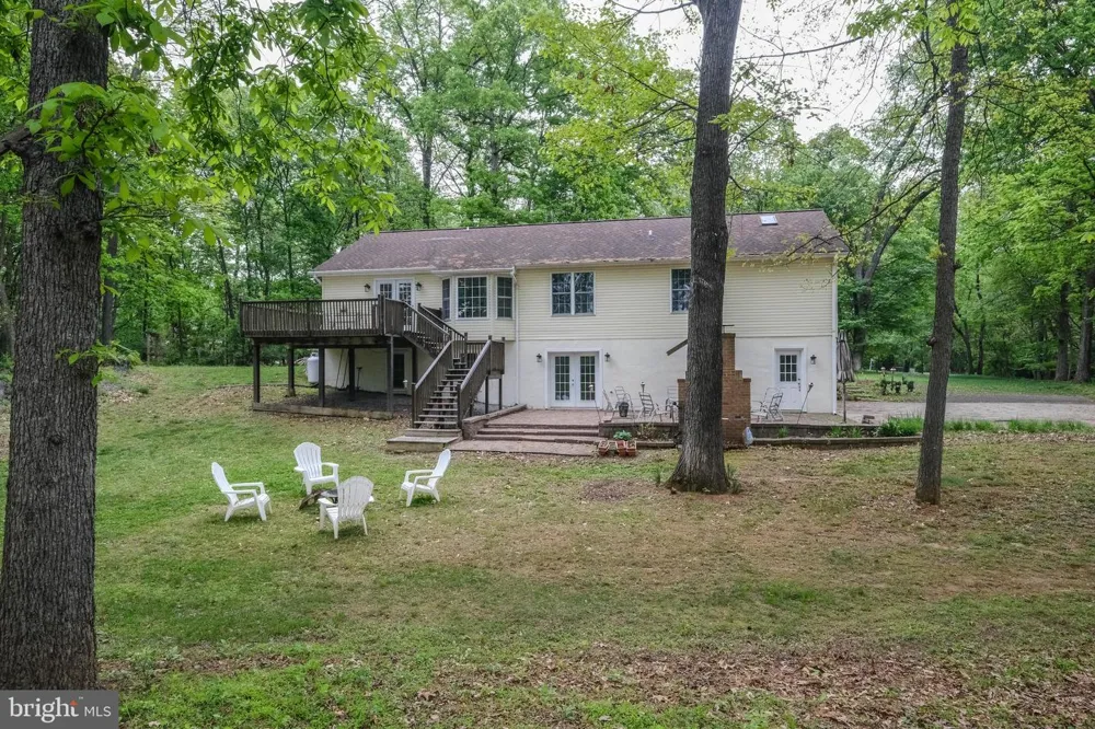 134 KELCAR DRIVE Summit Point, WV 25446
