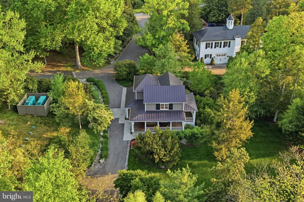 7979 E BOULEVARD DRIVE Alexandria, VA 22308