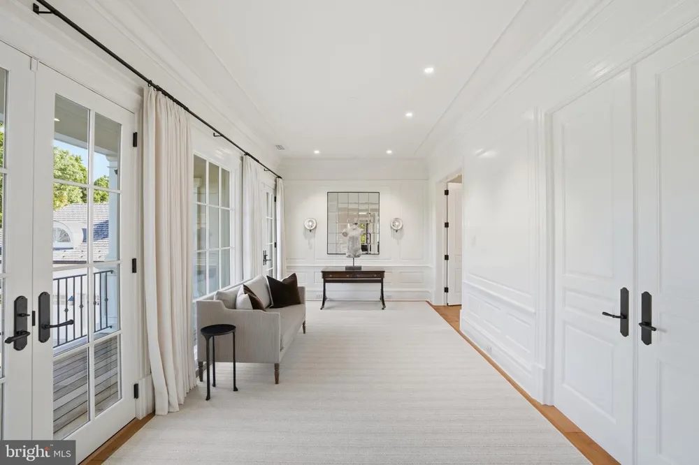 7979 E BOULEVARD DRIVE Alexandria, VA 22308