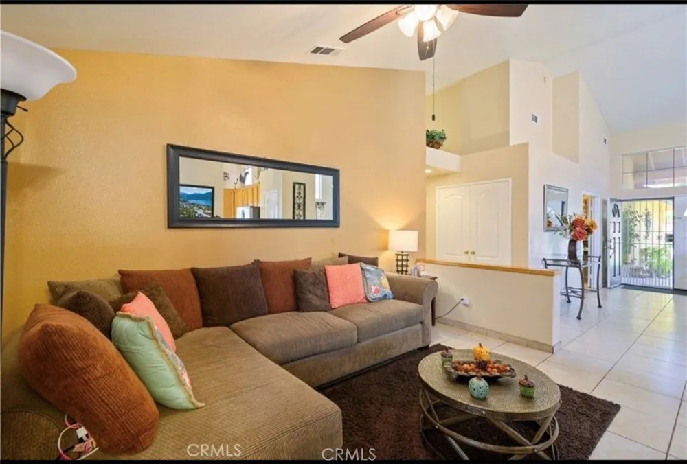 1087 Serena San Jacinto, CA 92583