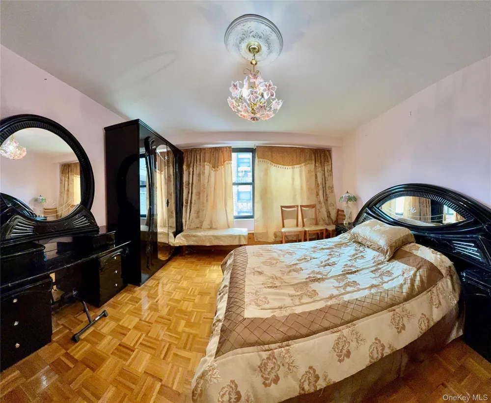 61-45 98th Street #12 F Rego Park, NY 11374