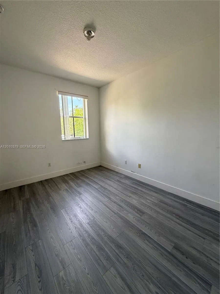 4939 Harbor Isles Dr #106 Dania Beach, FL 33312