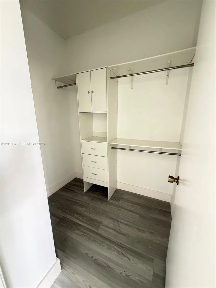 4939 Harbor Isles Dr #106 Dania Beach, FL 33312