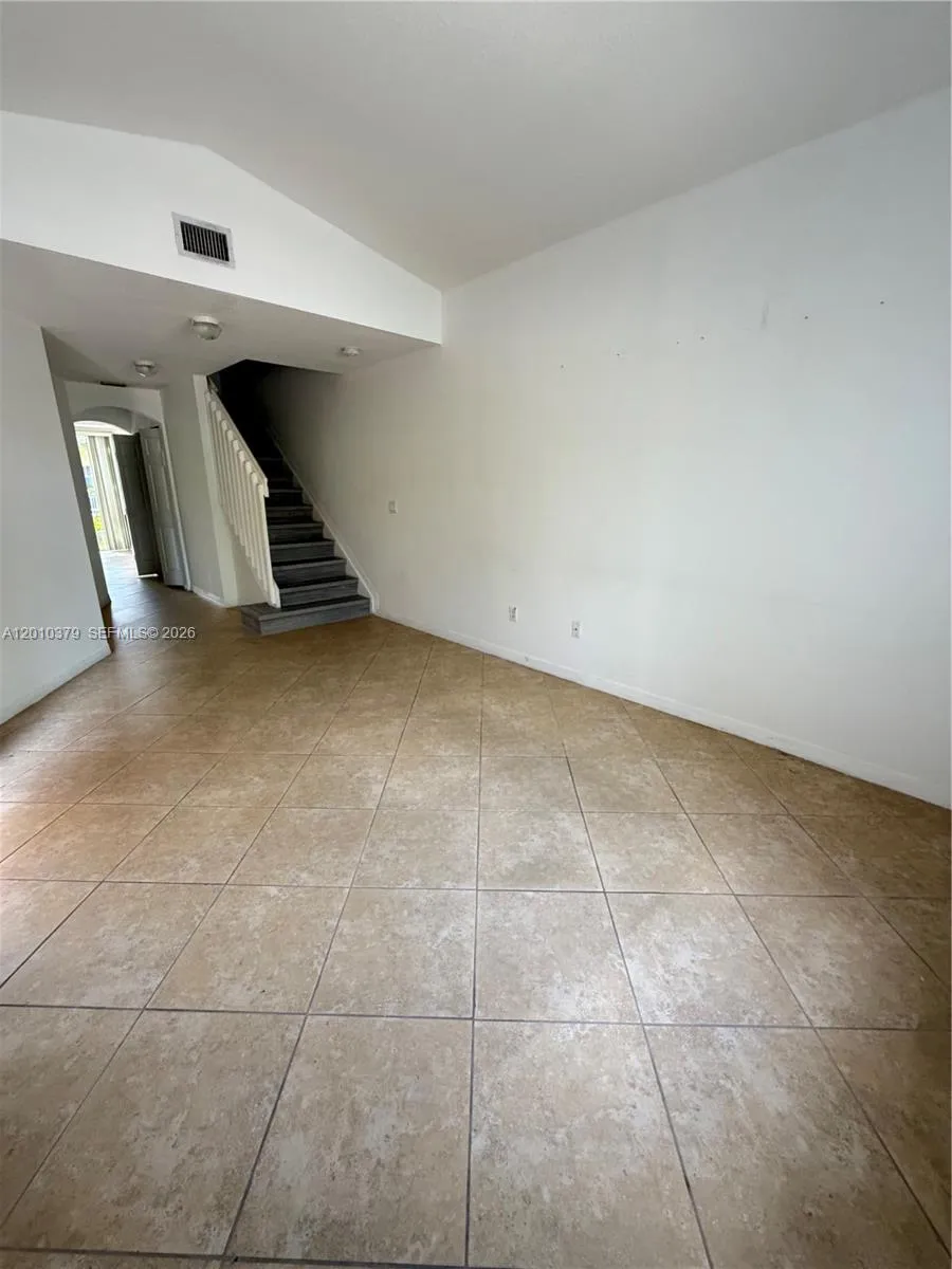 4939 Harbor Isles Dr #106 Dania Beach, FL 33312