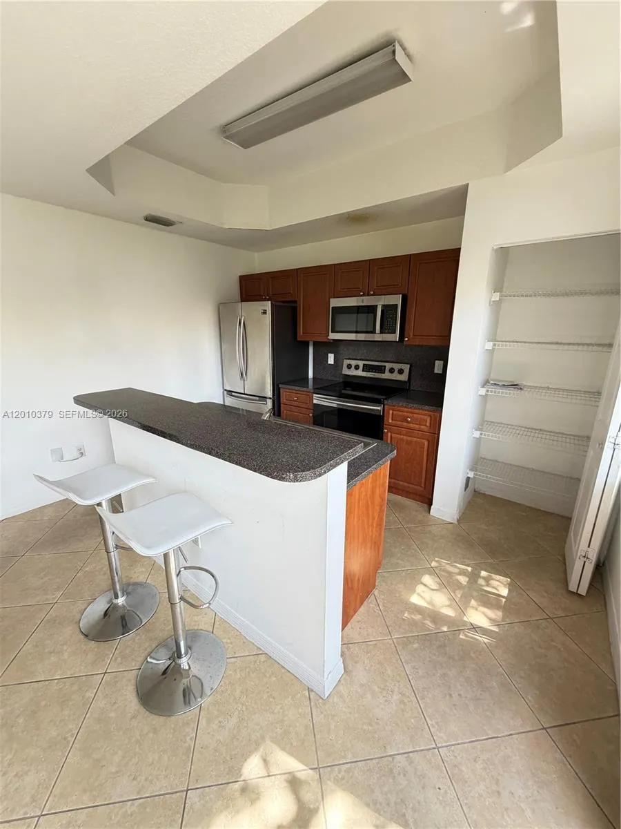 4939 Harbor Isles Dr #106 Dania Beach, FL 33312