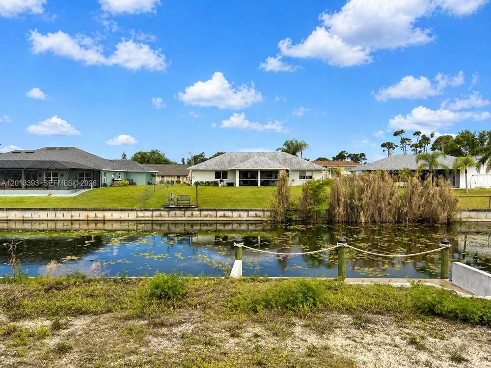 1014 SW 18th St Cape Coral, FL 33991