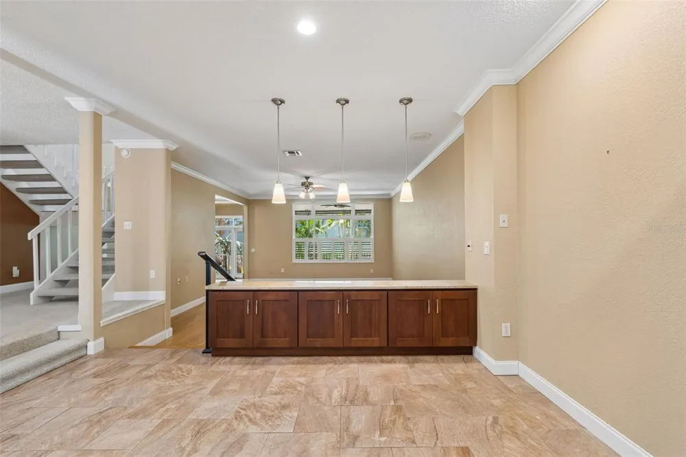 487 PINELLAS BAYWAY S #207 St Petersburg, FL 33715