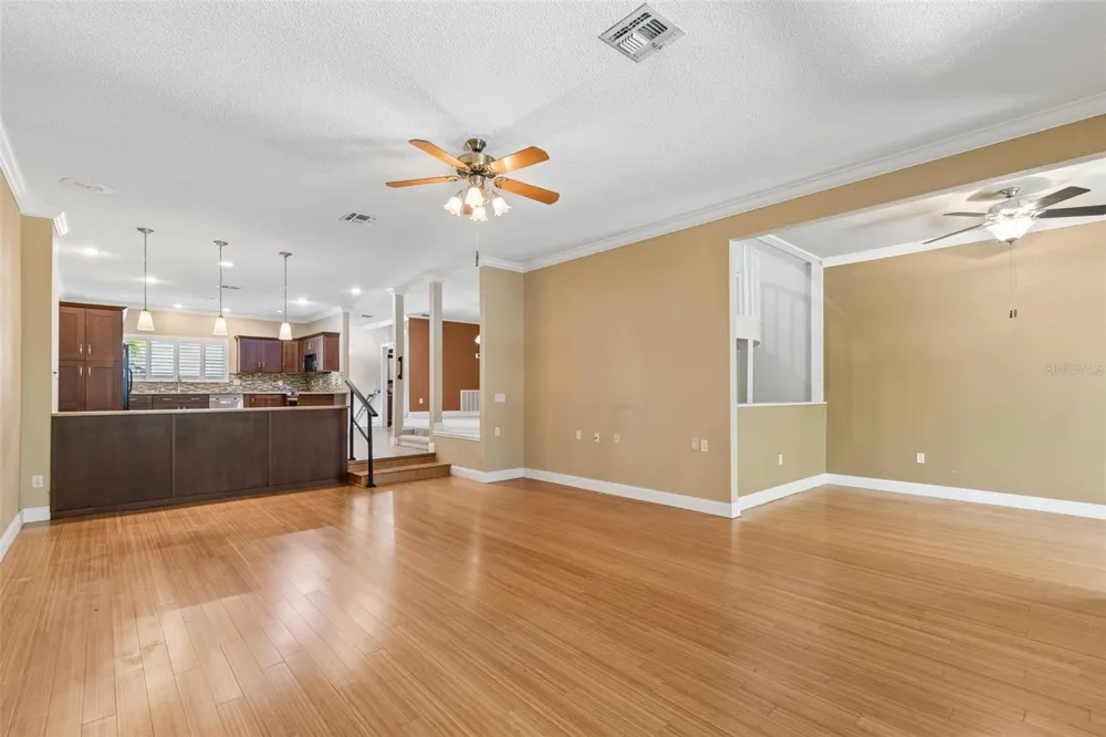 487 PINELLAS BAYWAY S #207 St Petersburg, FL 33715