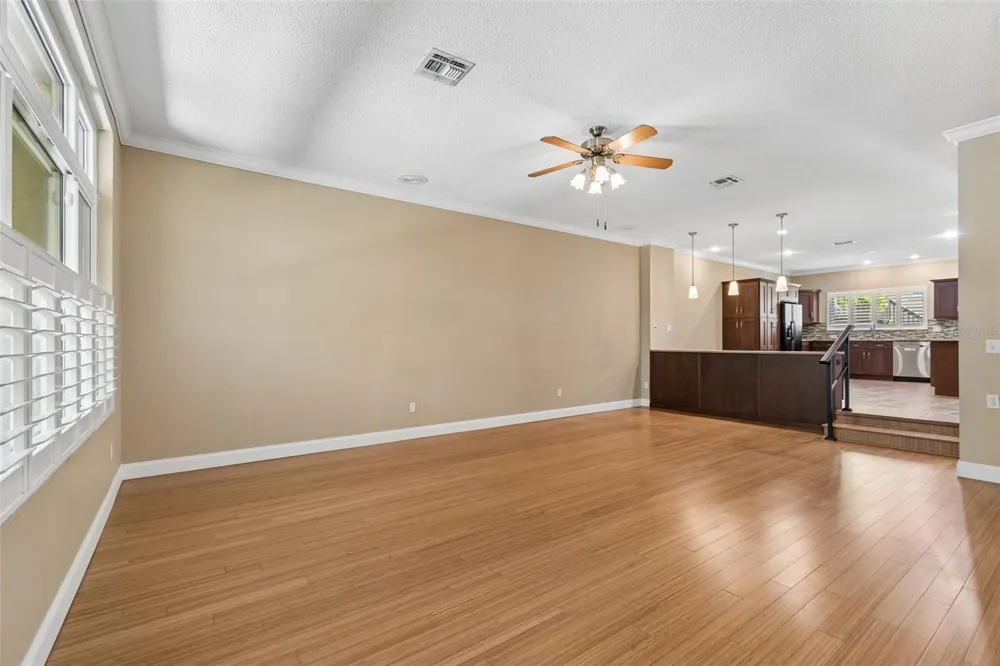 487 PINELLAS BAYWAY S #207 St Petersburg, FL 33715