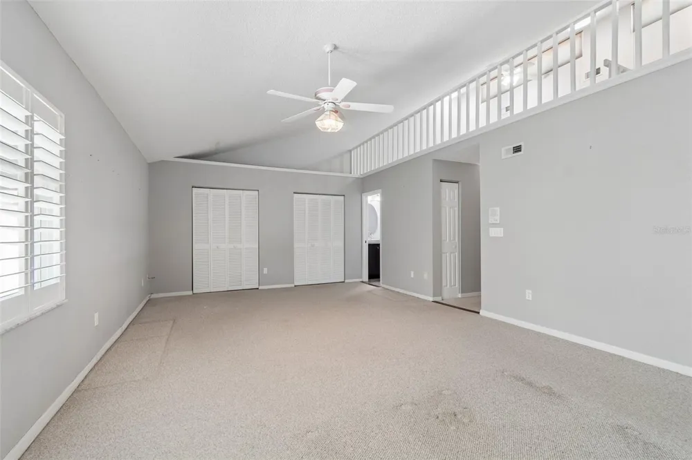 487 PINELLAS BAYWAY S #207 St Petersburg, FL 33715
