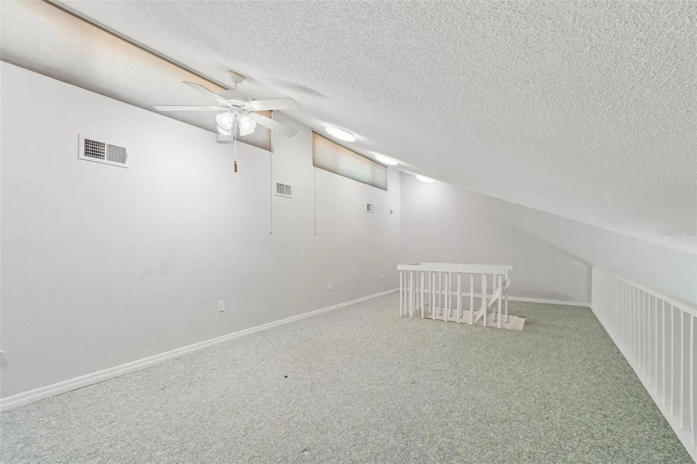 487 PINELLAS BAYWAY S #207 St Petersburg, FL 33715
