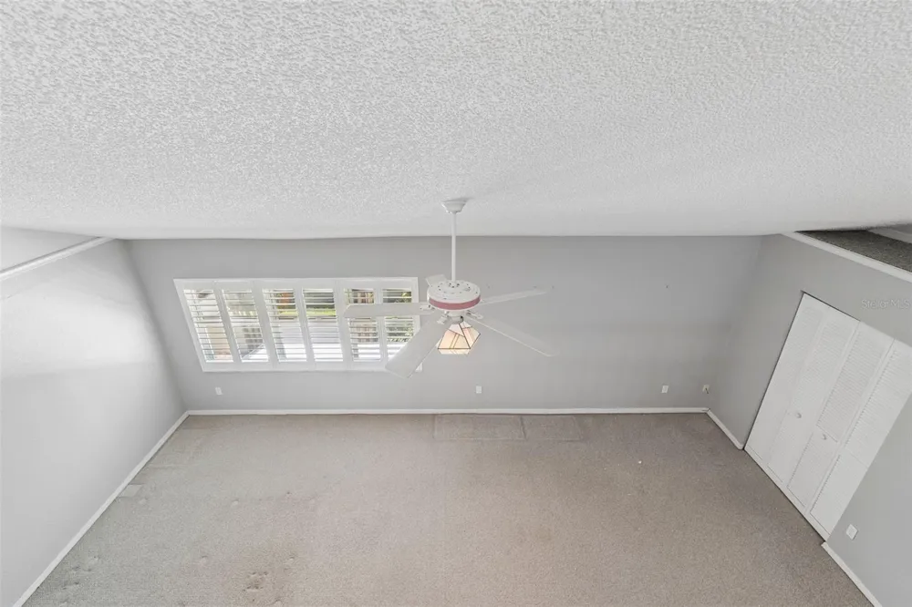487 PINELLAS BAYWAY S #207 St Petersburg, FL 33715