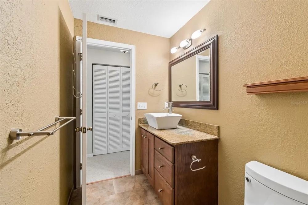 487 PINELLAS BAYWAY S #207 St Petersburg, FL 33715