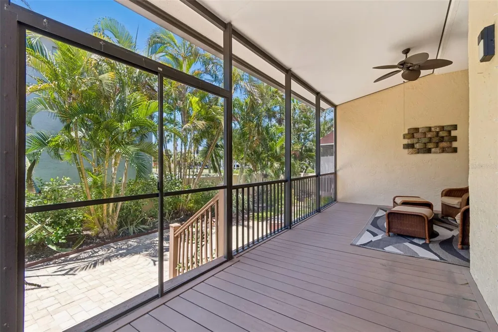 487 PINELLAS BAYWAY S #207 St Petersburg, FL 33715