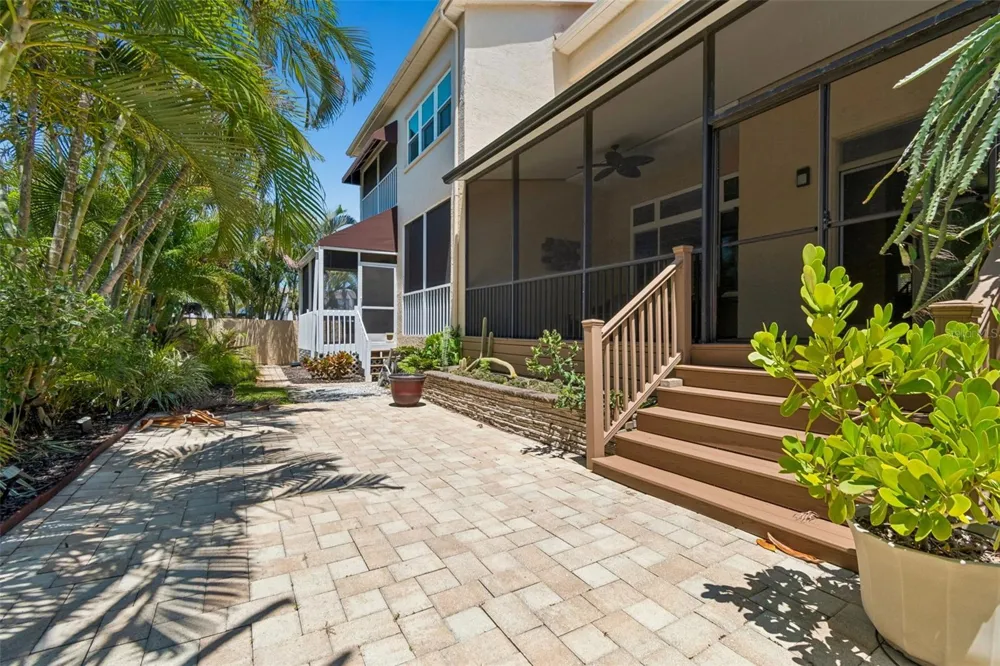 487 PINELLAS BAYWAY S #207 St Petersburg, FL 33715