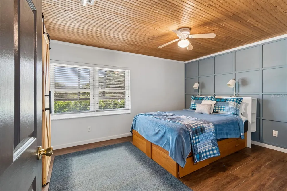 487 PINELLAS BAYWAY S #207 St Petersburg, FL 33715