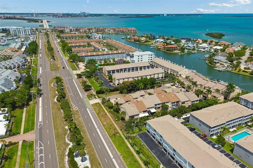 487 PINELLAS BAYWAY S #207 St Petersburg, FL 33715