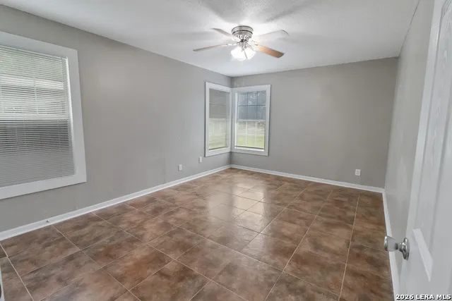 1804 McKinley Beeville, TX 78102