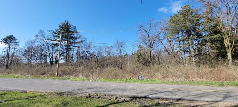 255 Collins Avenue Benton Harbor, MI 49022