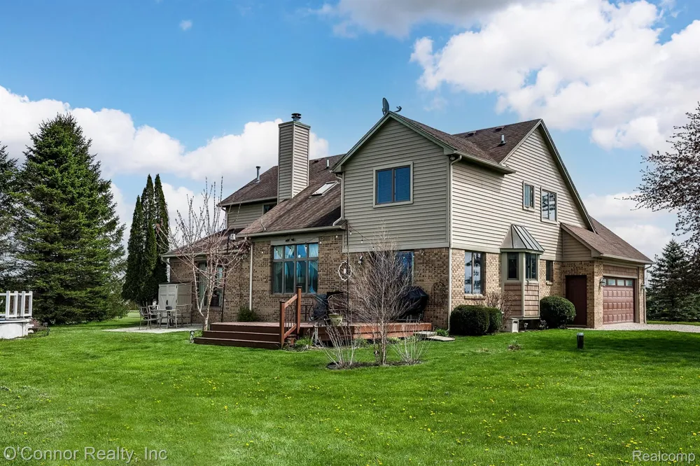 7978 Frith Road Columbus Township, MI 48063
