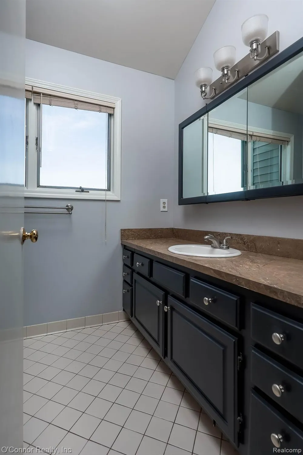 7978 Frith Road Columbus Township, MI 48063