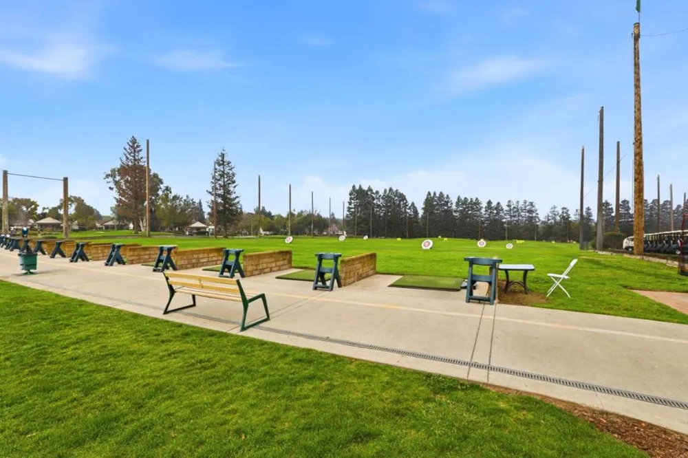 7402 Via Calzada San Jose, CA 95135
