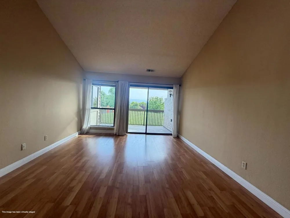 7402 Via Calzada San Jose, CA 95135