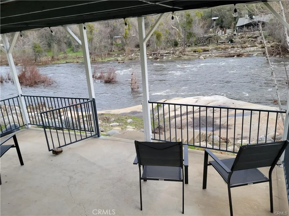 41830 Fork Drive Three Rivers, CA 93271