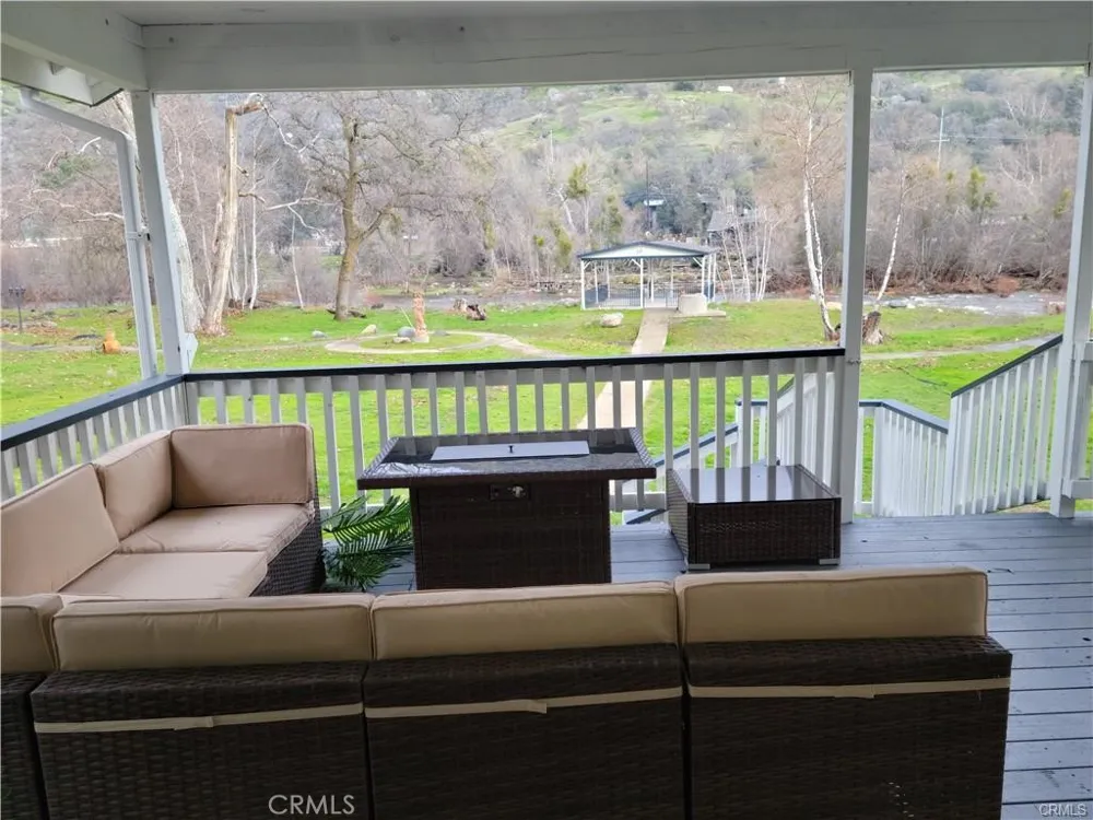41830 Fork Drive Three Rivers, CA 93271