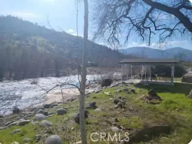 41830 Fork Drive Three Rivers, CA 93271