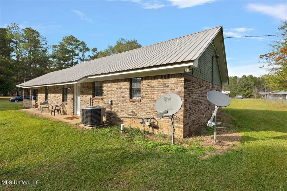 147 Wolverton Drive Magee, MS 39111