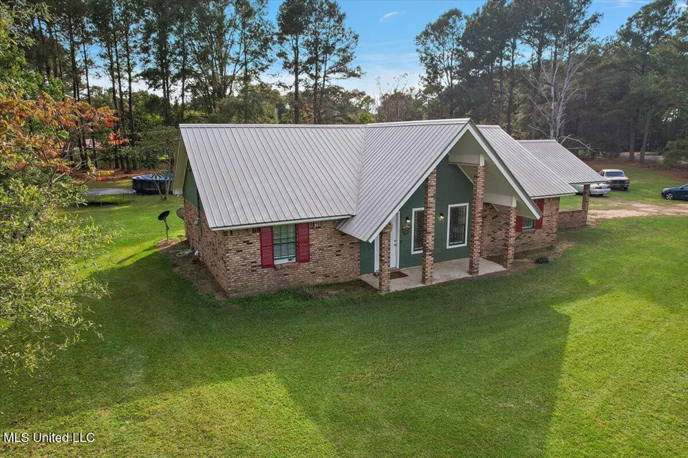 147 Wolverton Drive Magee, MS 39111