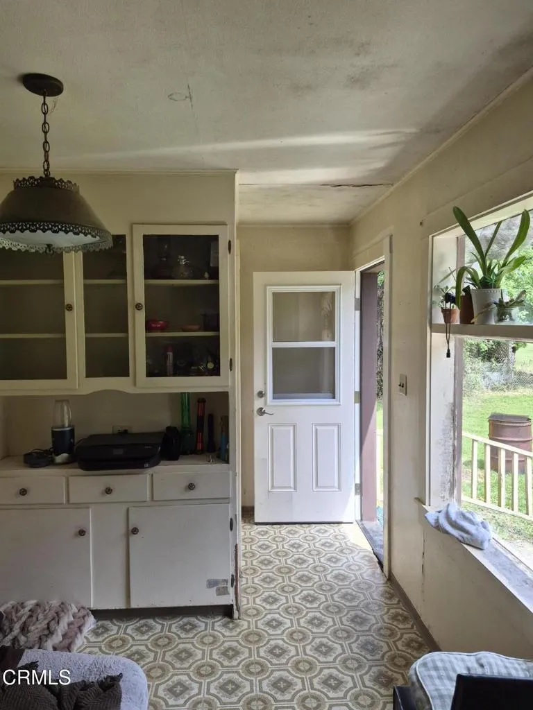 20301 Lyta Way Fort Bragg, CA 95437