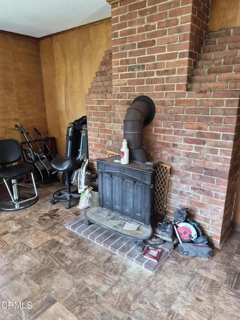 20301 Lyta Way Fort Bragg, CA 95437