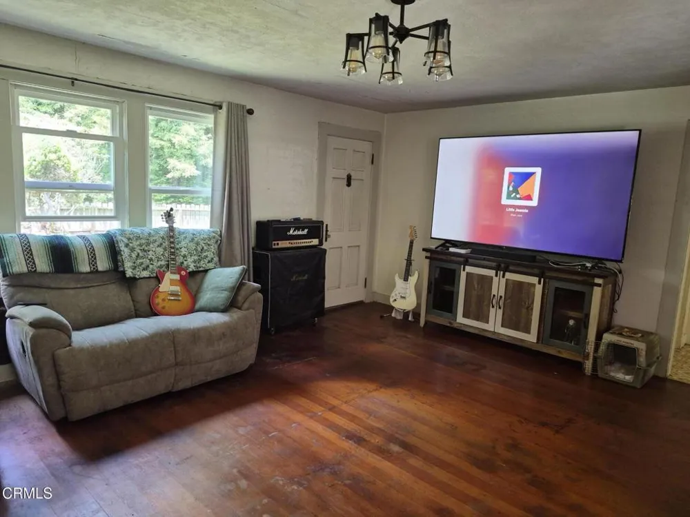 20301 Lyta Way Fort Bragg, CA 95437
