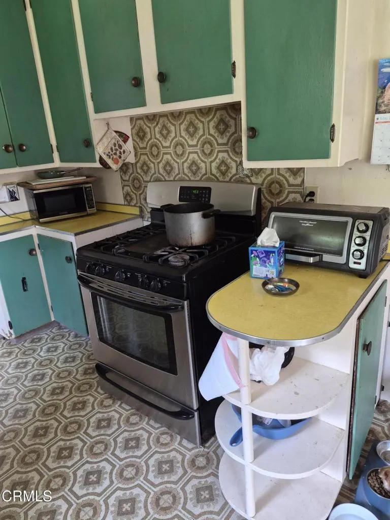 20301 Lyta Way Fort Bragg, CA 95437