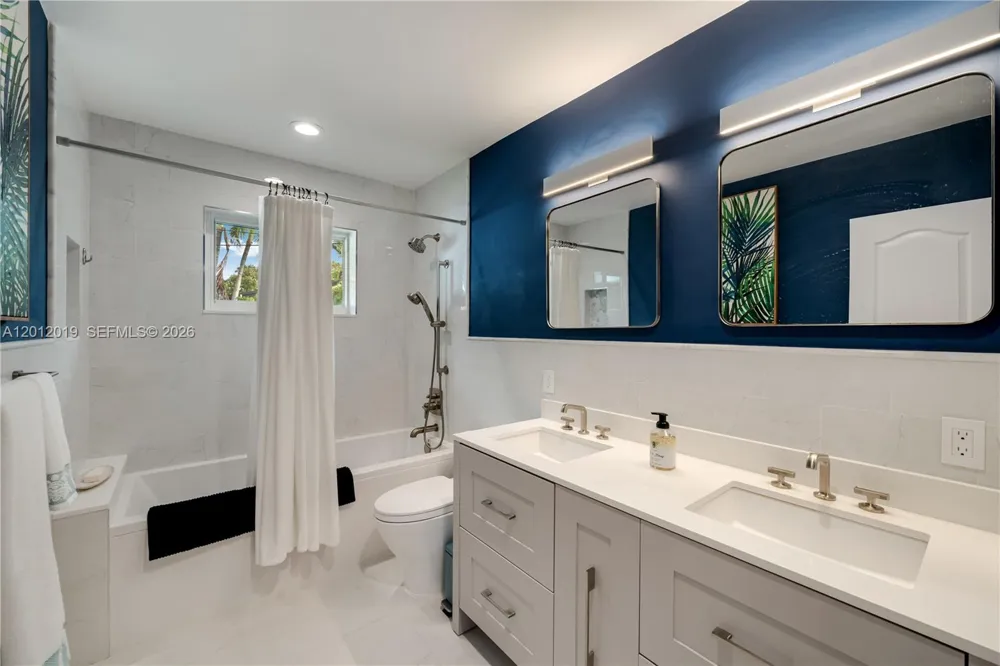 13401 SW 74th Ave Pinecrest, FL 33156