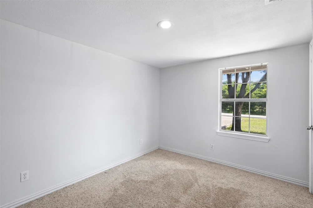 215 E 3rd Street Ferris, TX 75125