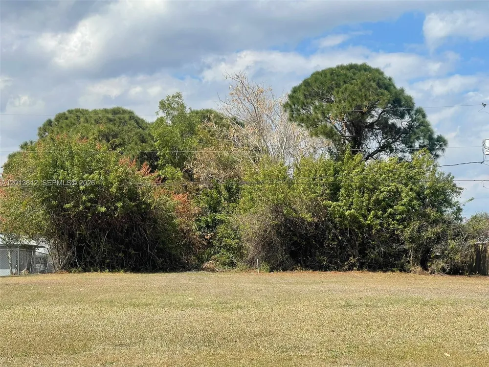 1571 Mariana Rd Port St. Lucie, FL 34952