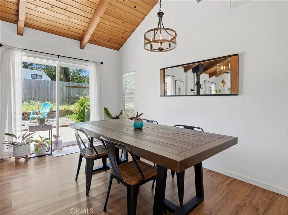 45744 Oakview Oakhurst, CA 93644