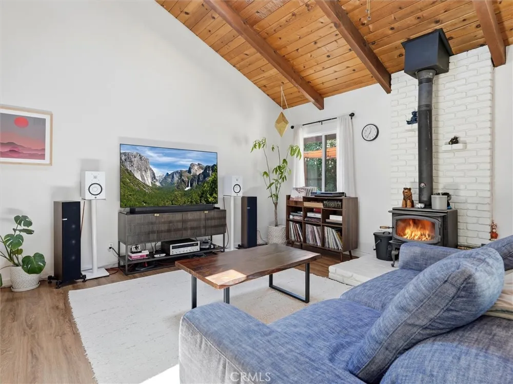 45744 Oakview Oakhurst, CA 93644