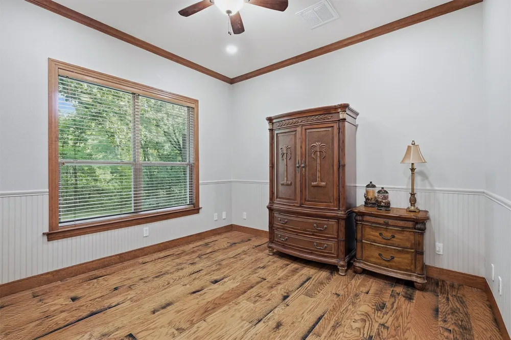 31 Forest Hills Circle Gunter, TX 75058