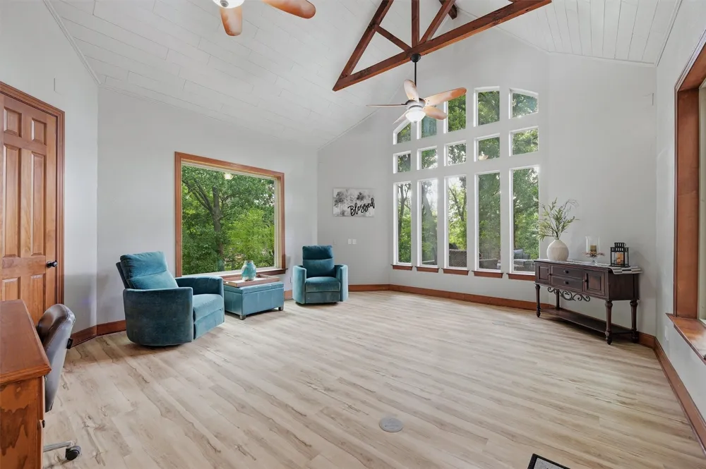 31 Forest Hills Circle Gunter, TX 75058