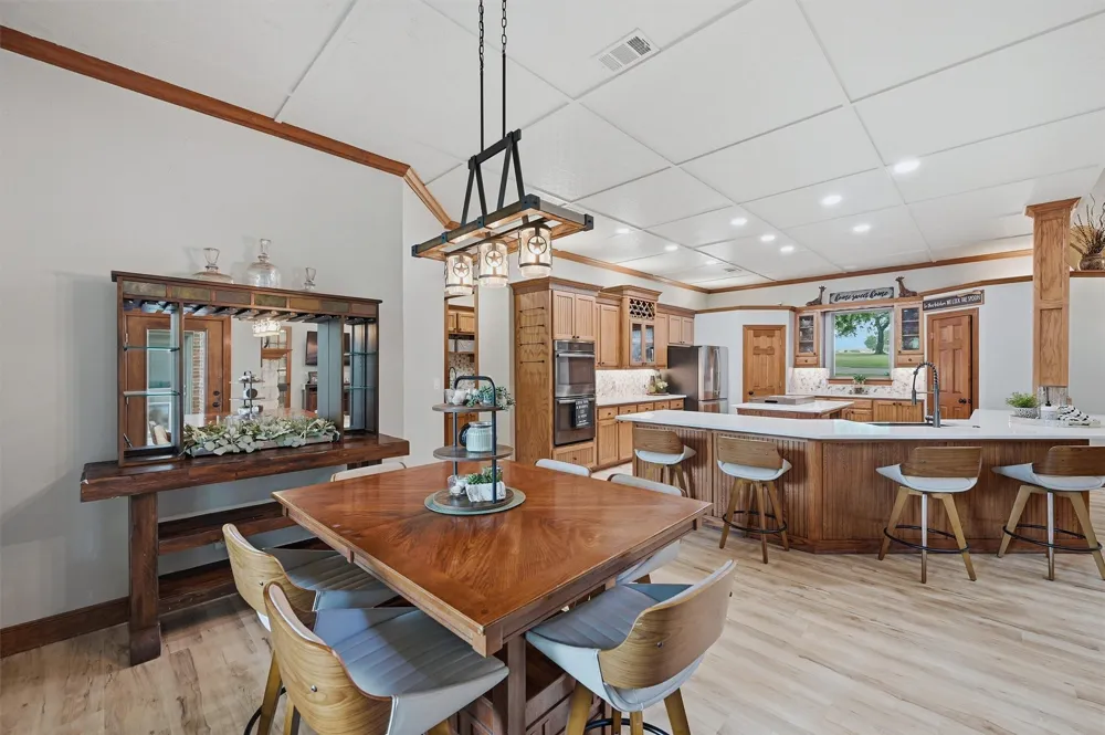 31 Forest Hills Circle Gunter, TX 75058