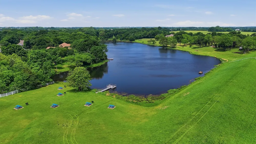 31 Forest Hills Circle Gunter, TX 75058