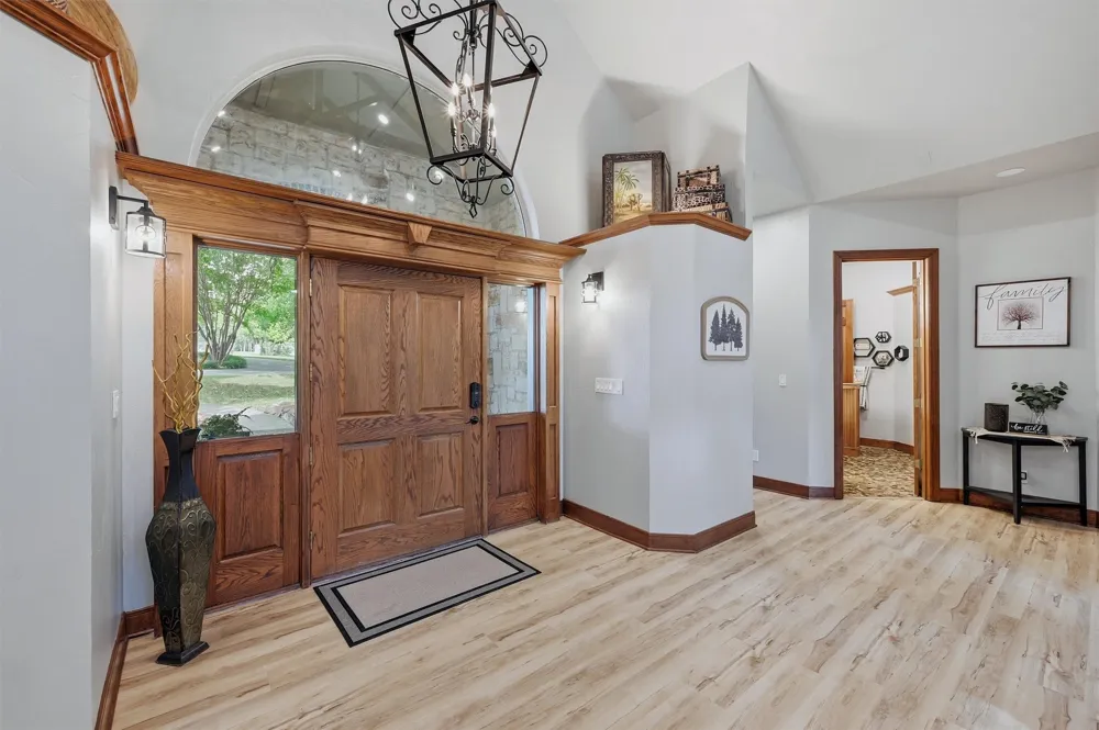 31 Forest Hills Circle Gunter, TX 75058