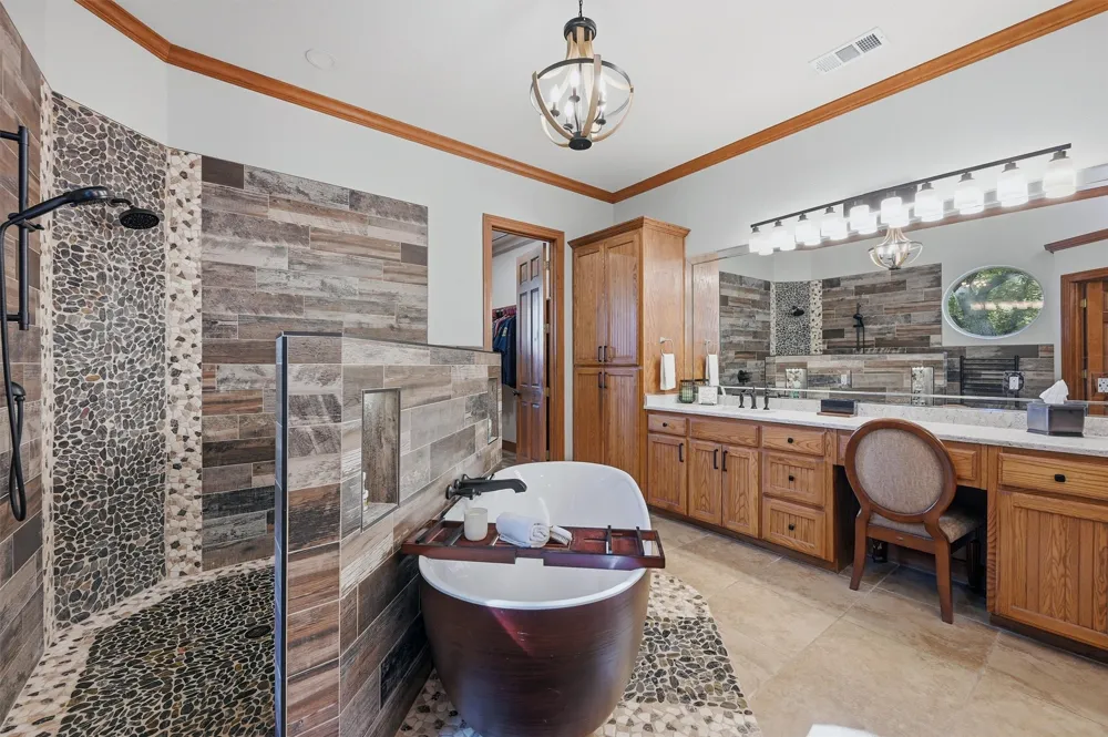 31 Forest Hills Circle Gunter, TX 75058