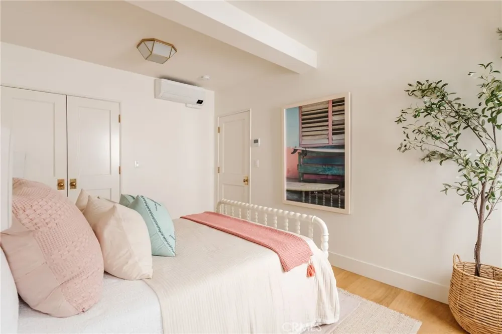 429 20th Street Manhattan Beach, CA 90266
